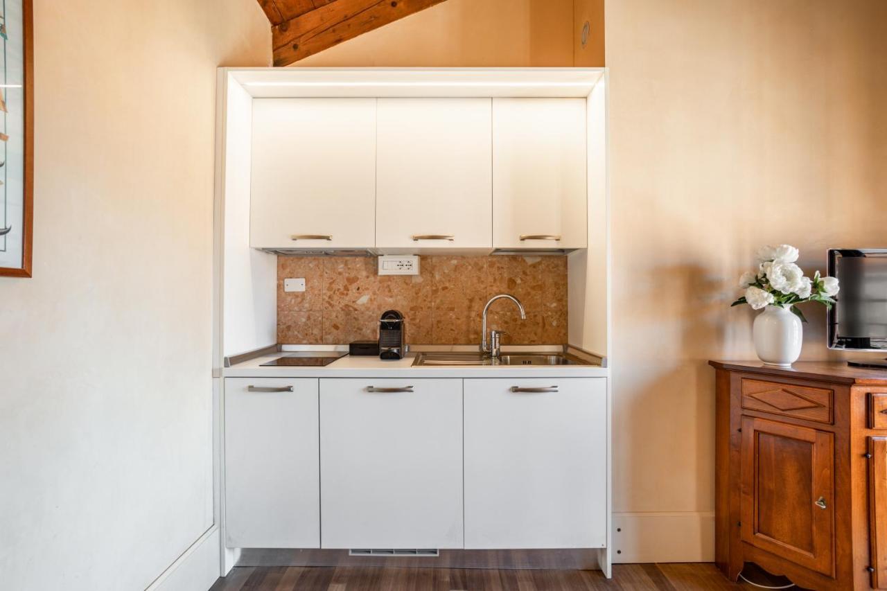 Molino Stucky Apartament *